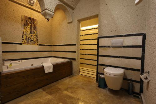 Un baño de Cappadocia Inn Cave Hotel