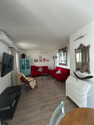 Trogir Čiovo Large Sea View apartment near the sea in Okrug