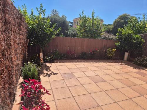 Imagen de la galería de Premià Horizon House Familiar 30' to Bcn, en Premià de Dalt