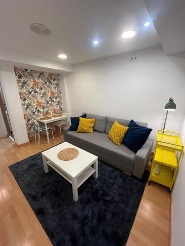 Balcón de Laurel by Clabao