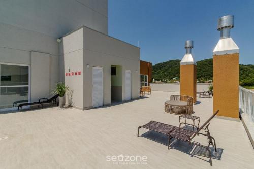 En generel udsigt til bjerge eller udsigt til bjerge taget fra lejligheden