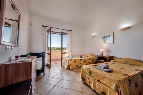 Exclusive Retreat in Vilamoura, private pool, off-street parking, Free AC wifi