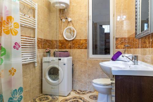Great Value Apartment / City Centre 1081 Budapest, 37 Népszínház utca kép - 3