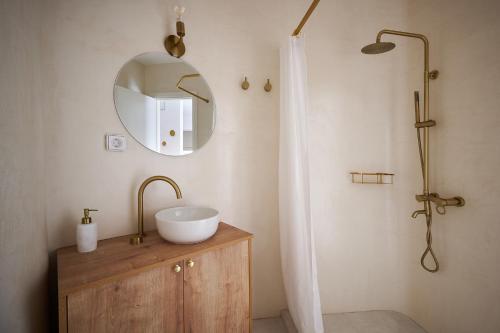 BlueNote Suites