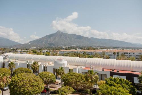 Luxury 3BR Apt Puerto Banus - Terrace - Near Beach