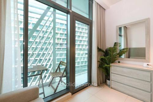 1 BR Rooftop Infinity Pool & Padel court photo 3