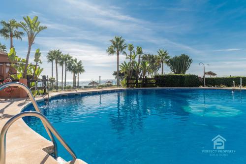 Casa Africa - exclusive 2BR by the sea with pool