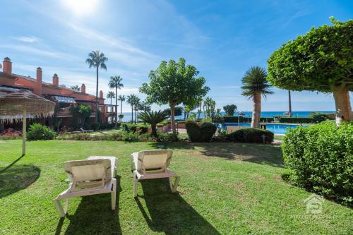 Casa Africa - exclusive 2BR by the sea with pool