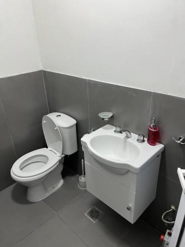 Ένα μπάνιο στο Entreciruelos