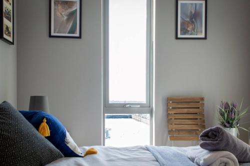 Liverpool Mersey View Stay with Free Parking photo 32