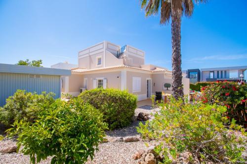 Villa Perola - Stunning 3-Bedroom Villa