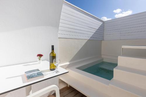 Santorini Sun Villas