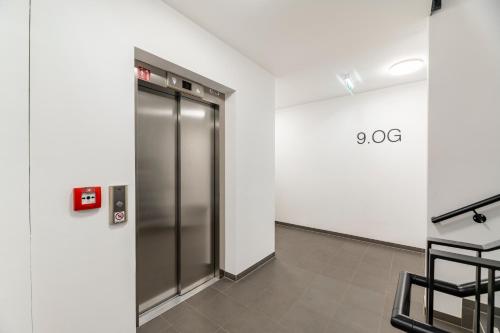 Gallery image of EDLER WOHNRAUM Panoramablick 3 SZ Boxspringbetten, E-Ladestation, Kaffeevollautomat, Klima, Lift, Terrasse & 2xTG in Graz