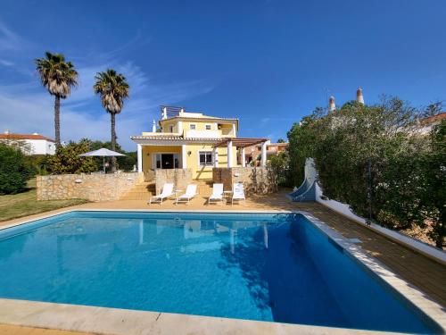 Vilamoura Beach Villa with Private Pool