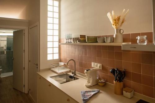 O bucătărie sau chicinetă la Apartamento con terraza Junto a Ruzafa