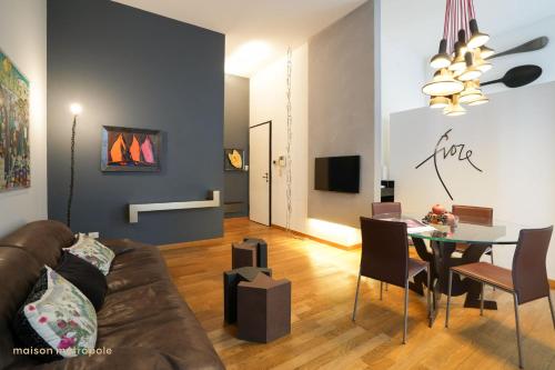 Garibaldi Center Apartment