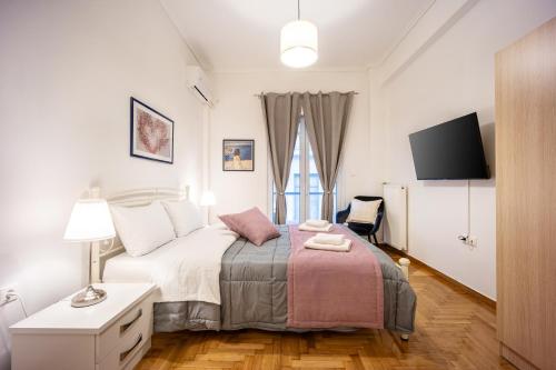 Urban 2-Bedroom near Metro