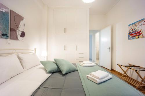 Urban 2-Bedroom near Metro