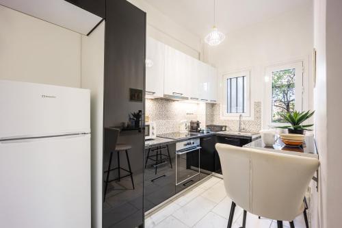 Urban 2-Bedroom near Metro