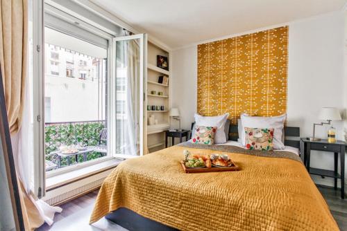 Charming 1BR apartment with terrace Le Marais Paris Center