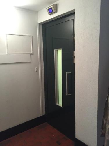 Charming 1BR apartment with terrace Le Marais Paris Center