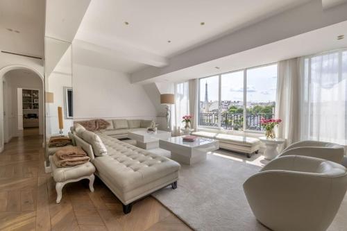 Χώρος καθιστικού στο Palais Privé Luxe Vue Tour Eiffel Confort Exclusif