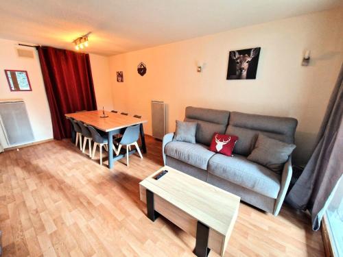 Chalets De Florence - Grand appartement 6/8 personnes centre station MAE-5081