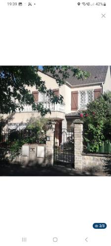 Photo de la galerie de l'établissement Refuge cosy à Villepinte 2, à Villepinte