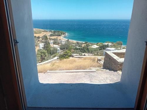 Φωτογραφία από το άλμπουμ του Sea View Tinos Apartment σε Lichnaftia