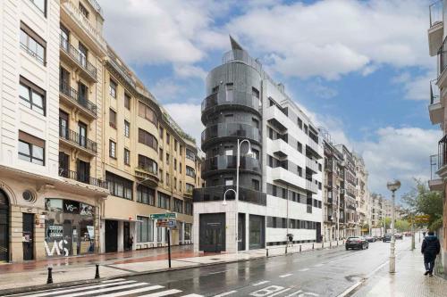 Piso con garaje en Gros a cinco minutos de la playa de la Zurriola, Donostia - San Sebastián