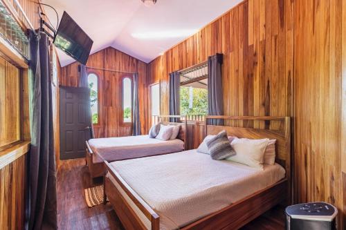 Postel nebo postele na pokoji v ubytování Montefresco Boutique Hostel