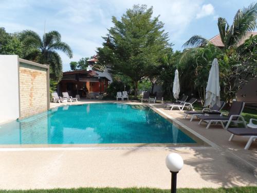Bazén v ubytování Babylon Pool Villas nebo v jeho okolí