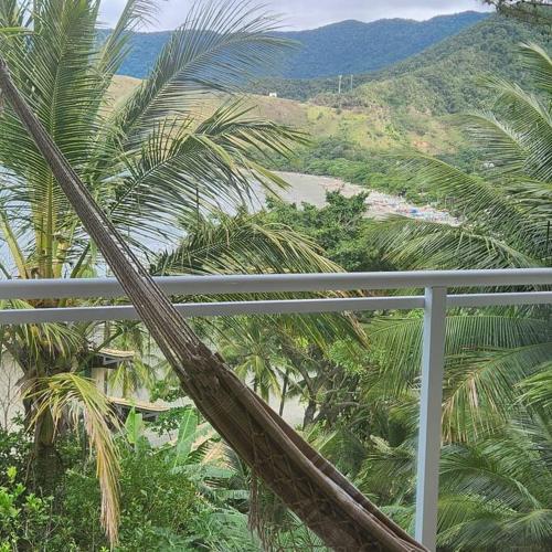 Landskap semula jadi dekat dengan rumah percutian