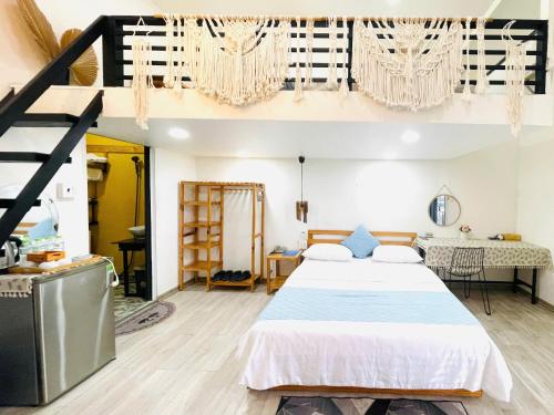 Gallery image of Sao Khue Riverside Hotel & Coffee in Sa Ðéc