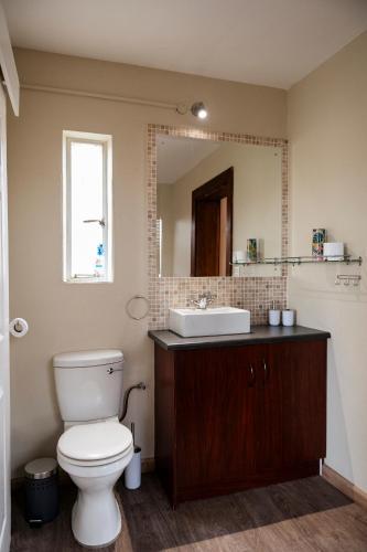 Un baño de Kapps Mountain Self Catering Accommodation