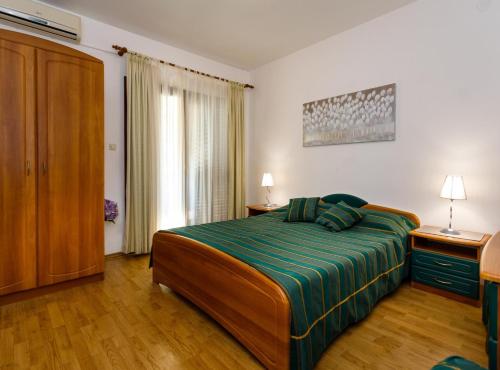 Sunny and Sleek Krk Rooms with Balcony