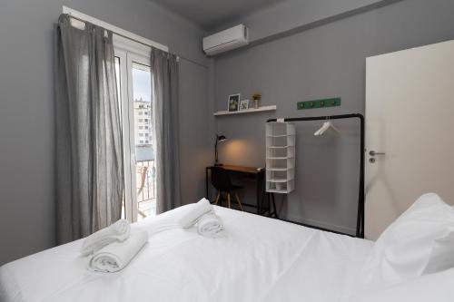 ERMES 2-BD Retreat with Acropolis view
