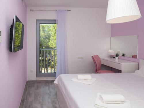Apartments Dva Galeba - Standard One Bedroom Apartment with Sea View 203