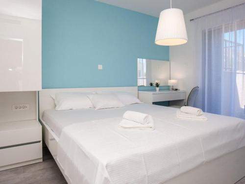 Apartments Dva Galeba - One Bedroom Apartment with Garden Terrace 202