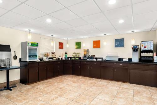 Gallery image of Quality Inn & Suites Lafayette in Lafayette