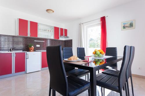 Hedera Estate, Hedera A50