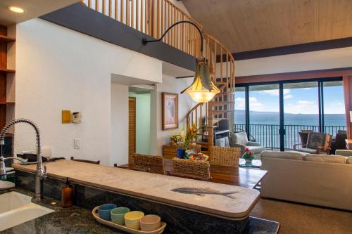 Fotografie z fotogalerie ubytování Penthouse Sweeping Ocean Views v destinaci Kahana