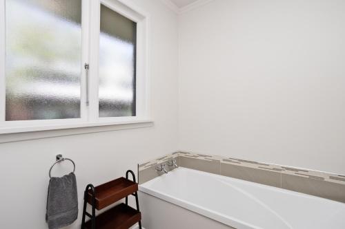 Φωτογραφία από το άλμπουμ του Park View - Spacious Inner City - 4 bedrooms σε Invercargill