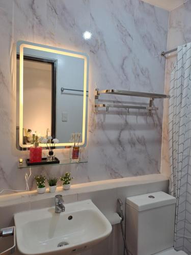 Koupelna v ubytování Kwarto Nina