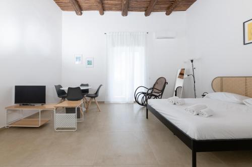 Tofa Apartments By Dimorra