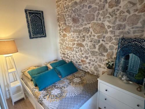 Lovely Old Town Flat - Les Remparts