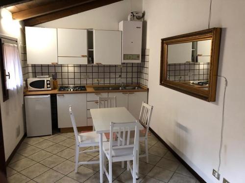 Η κουζίνα ή μικρή κουζίνα στο Residence Porta Saragozza