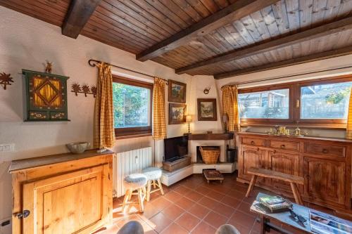 Φωτογραφία από το άλμπουμ του Lovely Apartment In Courmayeur - Happy Rentals στο Κουρμαγιέρ