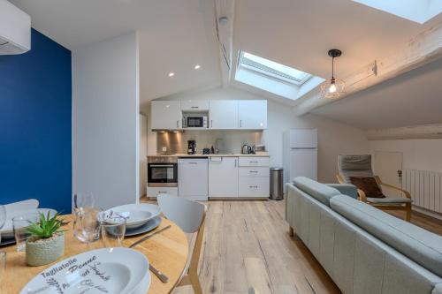 Photo de la galerie de l'établissement Le Colibri - T3 Spacieux, Lumineux & Cosy, à Castres