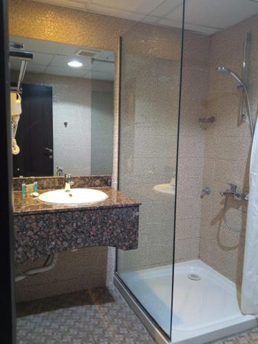 Asfar Hotel Apartmentsにあるバスルーム